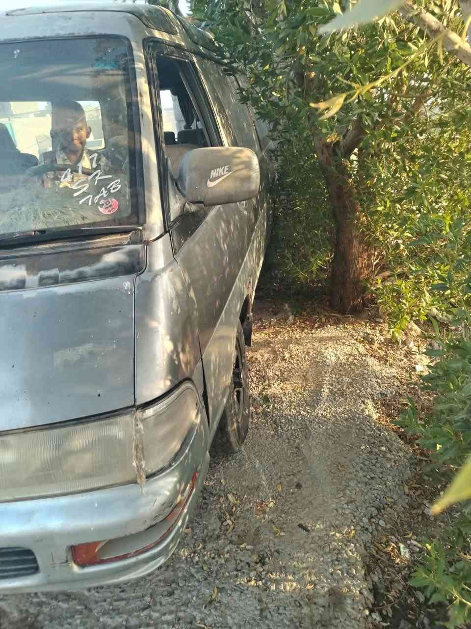 سلام عليكم كيا فارة اللبيع رقم نجف انكليزي السعر 15وبي مجال محوله حمل رقم الهاتف ***********
