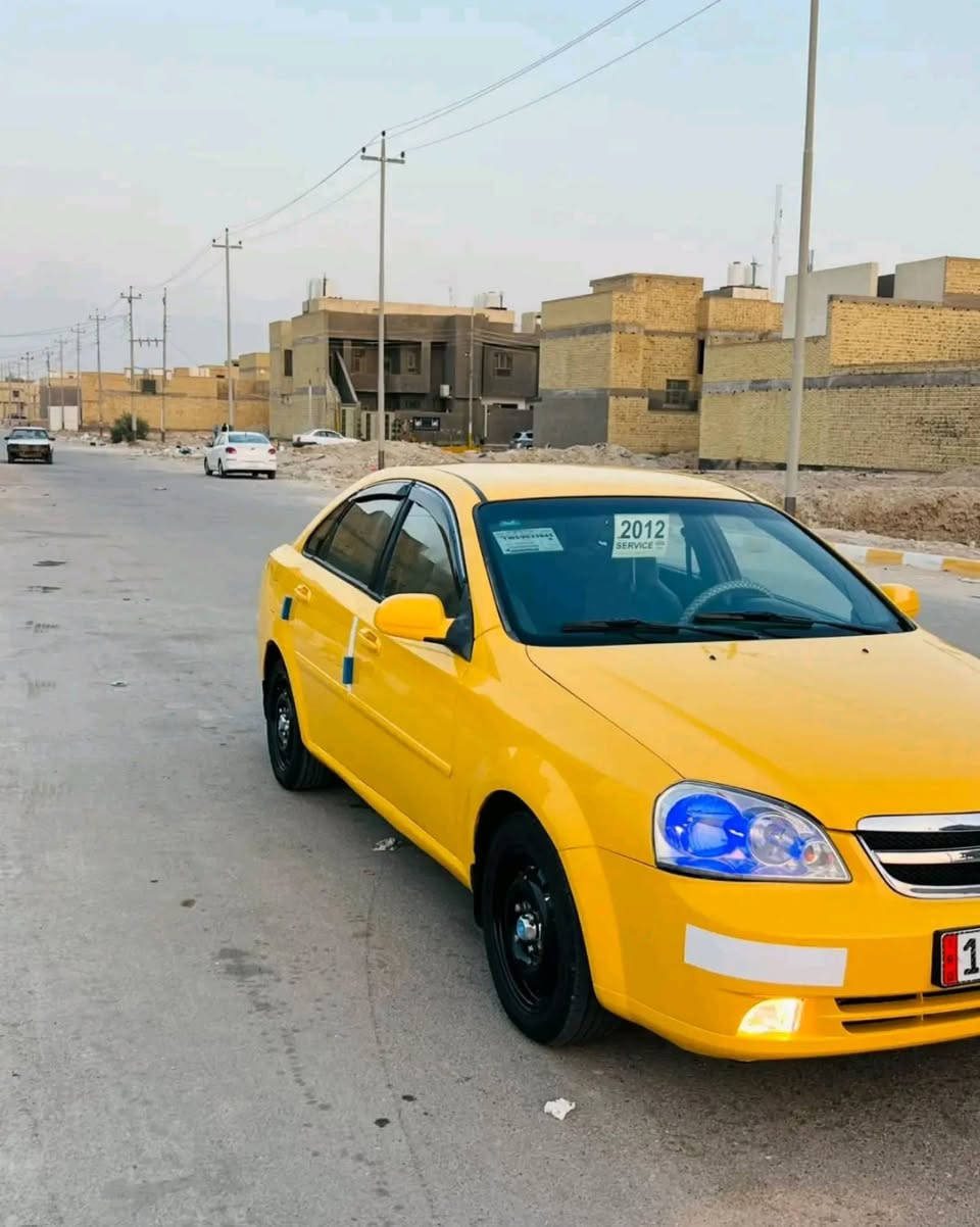 اوبتره ٢٠١٢ خليجي رقم بصره دولي جديد السنويه مجدده ٢٠٣٠
مصفره هيئة وقرامات محرك وكير جدد تبريد شغال شاشه كامره ارضيه جلد حداديه جديده
تايرات كهربائيات كله شقاله السياره جاهزه مال جناي العنوان الناصريه المركز السعر ٥٨ وبيه مجال  ***********

نص مكتوب في الصور:
- Fahad Alenizy
- اليوم 7:17 م
- ٧:١٨ الجمعة، ٢٥ سبتمبر
- مراسلة Fahad Alenizy...