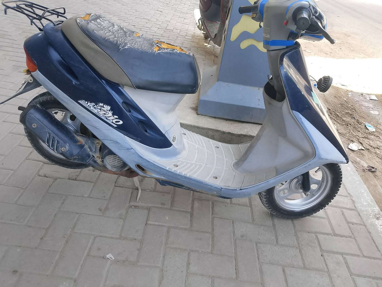 دراجه ياباني سرعه 60 للبيع
مكينه مكفوله من فتح  سلف هندر نكره  باتري جديد شاده 

سعر 250  خاص متواجد رقم ***********
