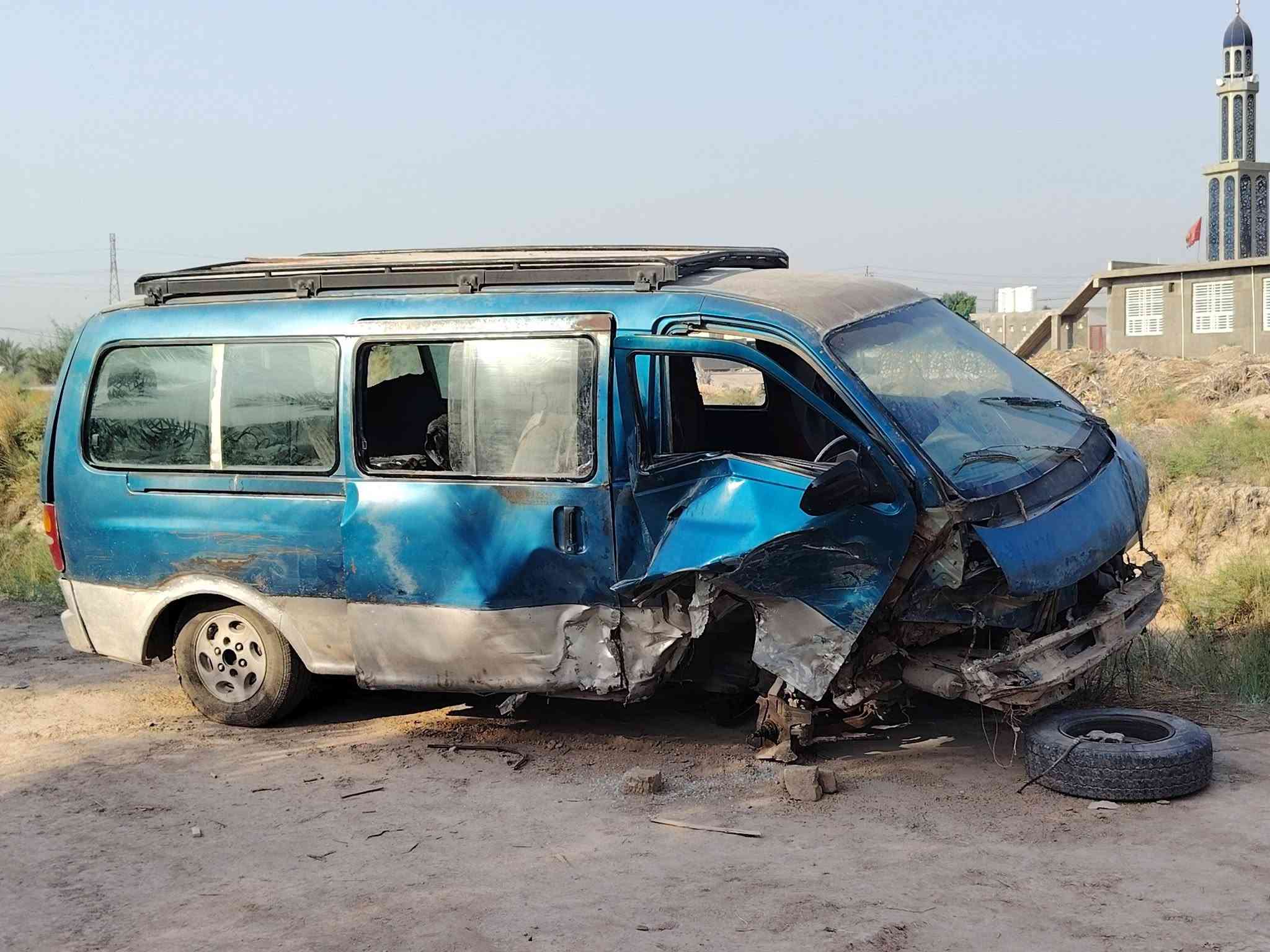 السلام عليكم بريجو موديل ٢٠٠٨ مضروبه مامطلوبه غرامات ولا هيئه تنباع على حادثها باسمي
كير واكسن ومكينه وبات دينمه مخ او رقمها بابل
العنوان ديوانية سنية طريق السياحي الإتصال على الموبايل ***********

