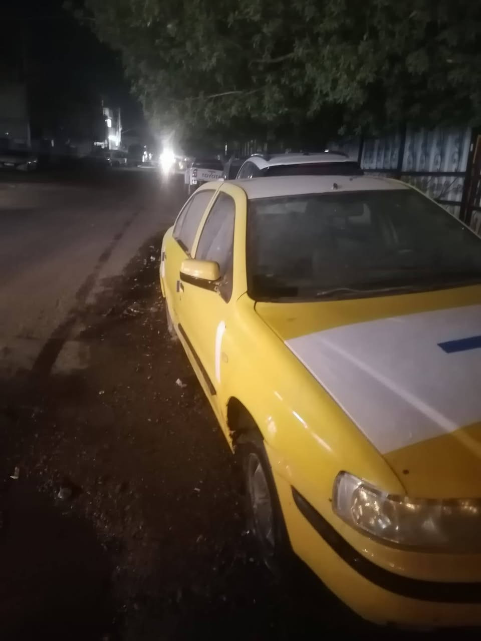السلام عليكم سياره سمند للبيع ٢٠٠٩مكاني بغداد الشعب رقم بابل لون ليموني نقصهه بس القوايش وتايرات وسنويه ضايعه بيهه كتاب وراعيهه موجود يسوي وكاله السعر 14وبيهه مجال قليل اتصال بس واتساب ***********
