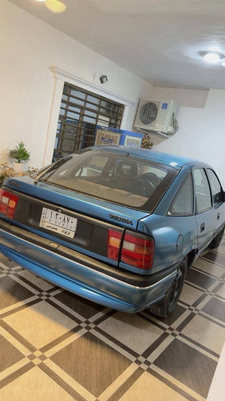 وفل فكترا موديل 1992 صبغ جماليه مكفول من حادث بس الهلالات معمره شرط كير محرك سنويه لحد 2027 ألماني سياره نطيفه كلش جامات كهربائي سقف اسلايت كهربائي مابي اي نقص ولا صرف
الشراي يخابر غير متواجد ع فيس
لاستفسار ***********

