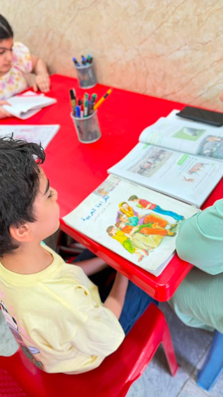 يوميات المركز التعليمي للست زهراء الحسيني♥️👏🏻
متابعة مستمرة ✔️ 
امتحانات يومية وشهرية ✔️ 
قاعات دراسية مهيئة للدراسة ✔️ 
كاميرات مراقبة ✔️ 
وسائل تعليمية ✔️ 
التدريس للمراحل الابتدائية والمتوسطة والاعدادية 
للتسجيل***********
الوزيرية قرب مستشفى المستنصرية 🧡
