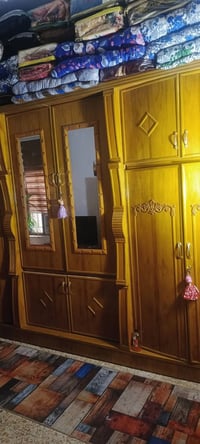 غرفة كاملة • استعمال شهر • للبيع