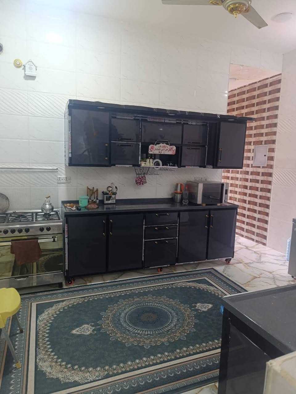 قرب المدارس الصينيه • ١٠٢م • طابو