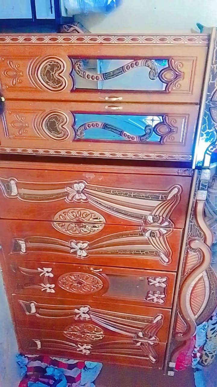 كنتور • ٥ بيبان • ميز مراية