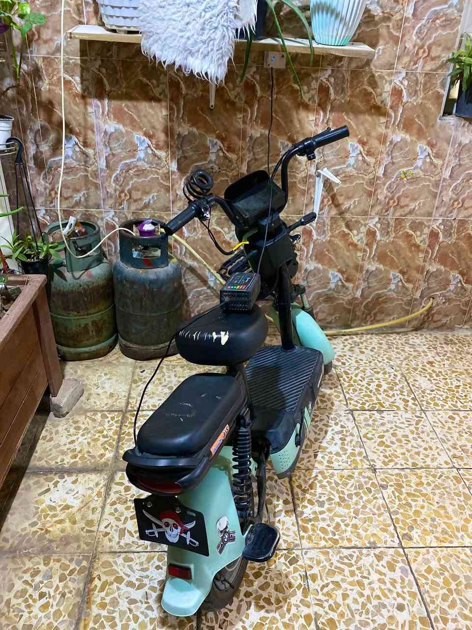 بايسكل شحن للبيع اي عيب مابي شرط سعر 250 بي مجال مع شاحنه ماله مكان كركوك ***********
