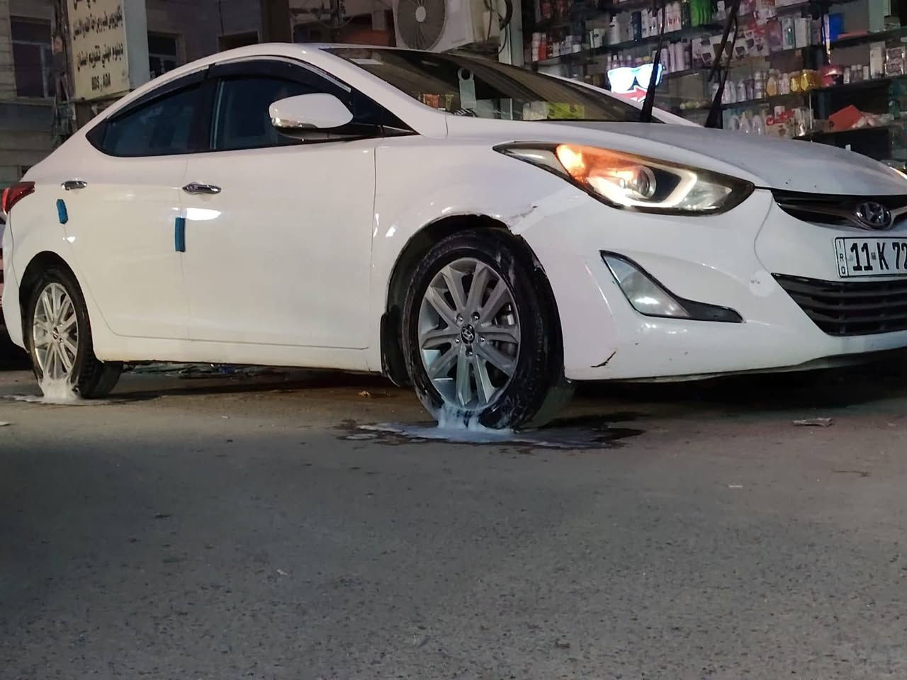 سلام عليكم النترة موديل 2016 خليجي بدون حادث فقط امبدل بنيت وبارد بل جاملغ فول مواصفات رقم *********** السعر 115 وبيهة مجال مكان بغداد
