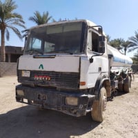 افيكو ٩٠ • حمولة ١٦ طن • محرك و گير ٤/٤