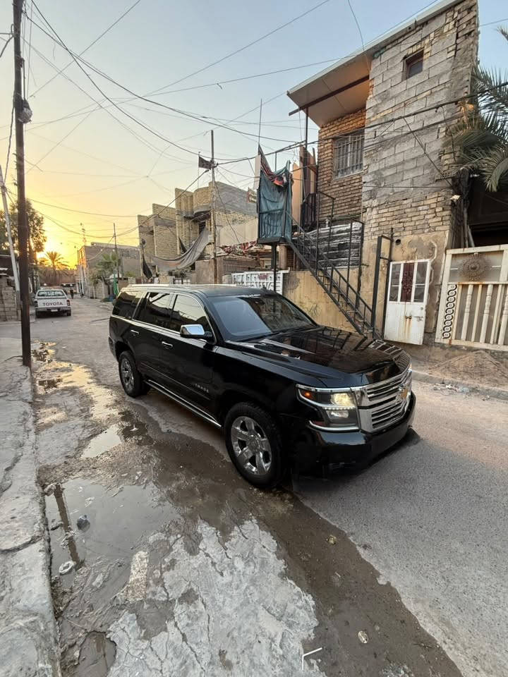 السلام عليكم
تاهو 2015 Ltz للبيع داخلة سياحي 

ضرر قطعة وحده صبغ 

العنوان بغداد 

رقم الهاتف***********   

سعر 150

