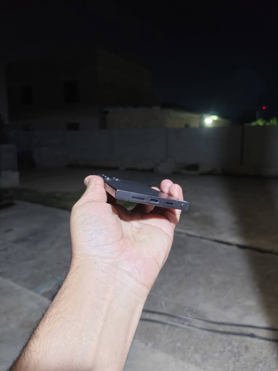 سامسونج S24 ألترا • ٢٥٦ • شاشة مشروخة