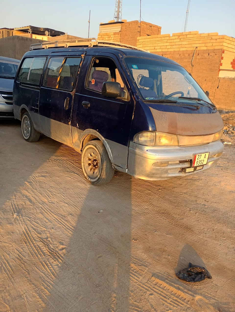 السلام عليكم كيه بريجو مديل 2000رقم نكليزي سنويه لل30 سعر 40 بيهه مجال شي قليل مكاني البصره رقم ***********
