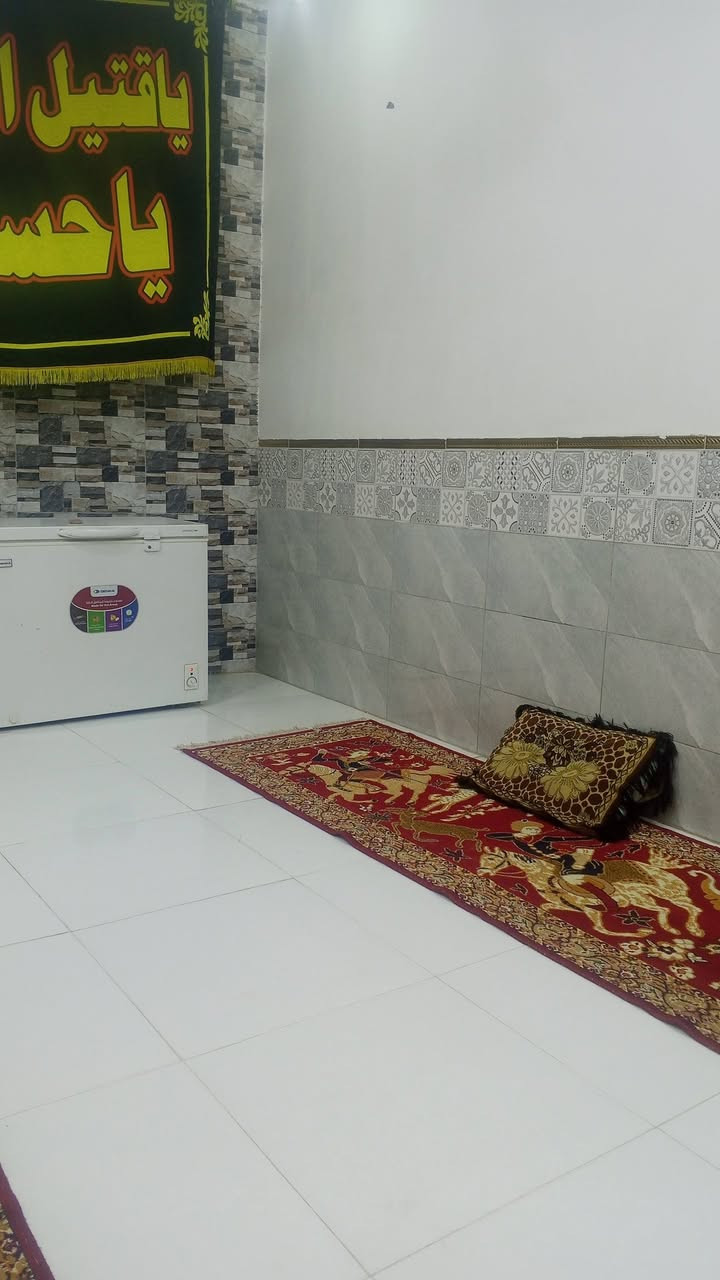 سلام عليكم ورحمه الله وبركاته 🤎

مشتمل للبيع غير مطلوب.   ١٠٠ طولاني

السفحه الثانيه قريب على جسر الشيرازي

يحتوي على اربع قطع

جاهز للسكن 

بظهر الوجه 
للاستفسار اكثر الاتصال على الارقام التاليه

***********

***********

