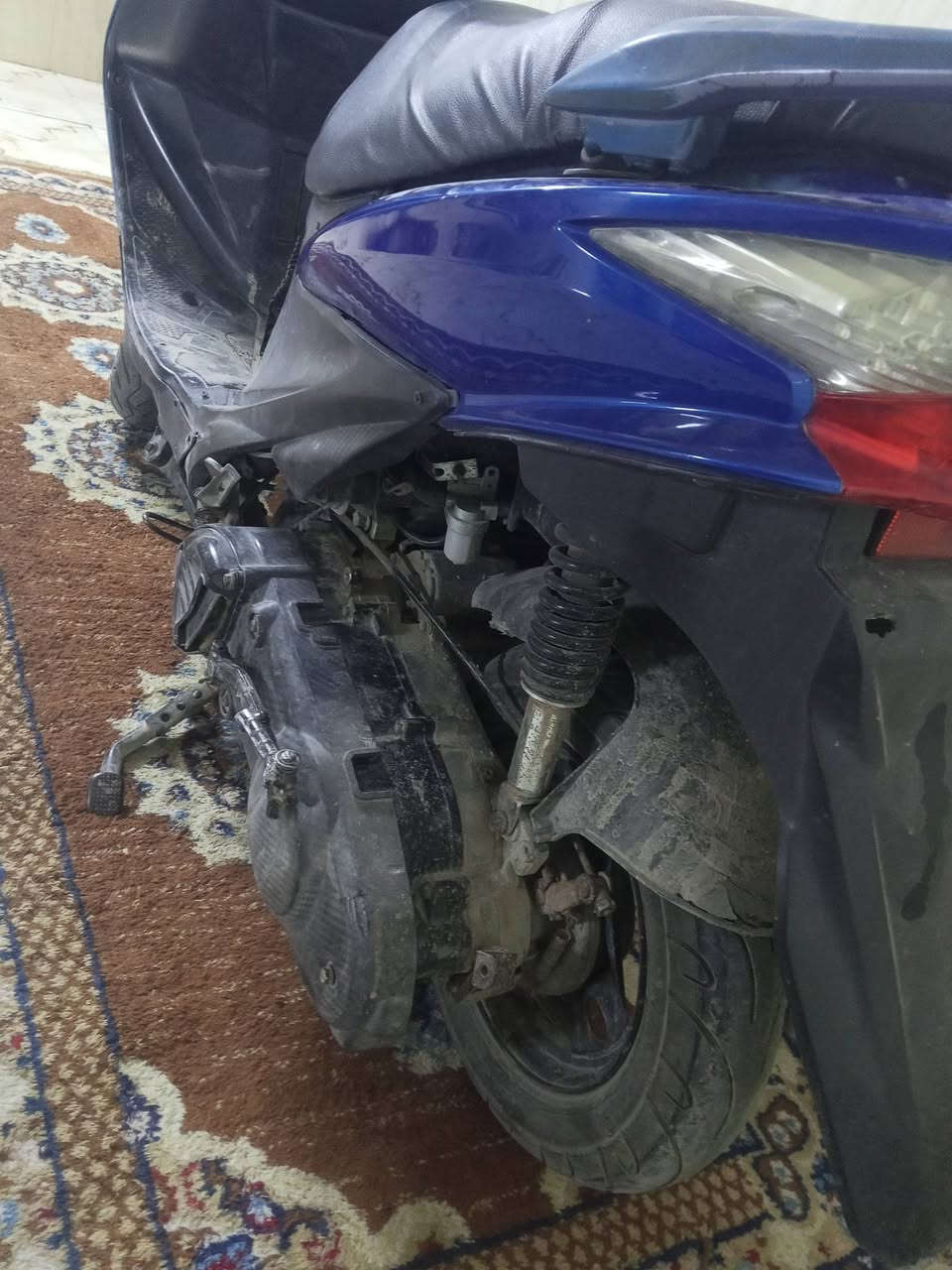 السلام عليكم عندي دراجه ادرس صيني مجفته فقط بستم سعر 250 وبيه مجال رقم ***********
