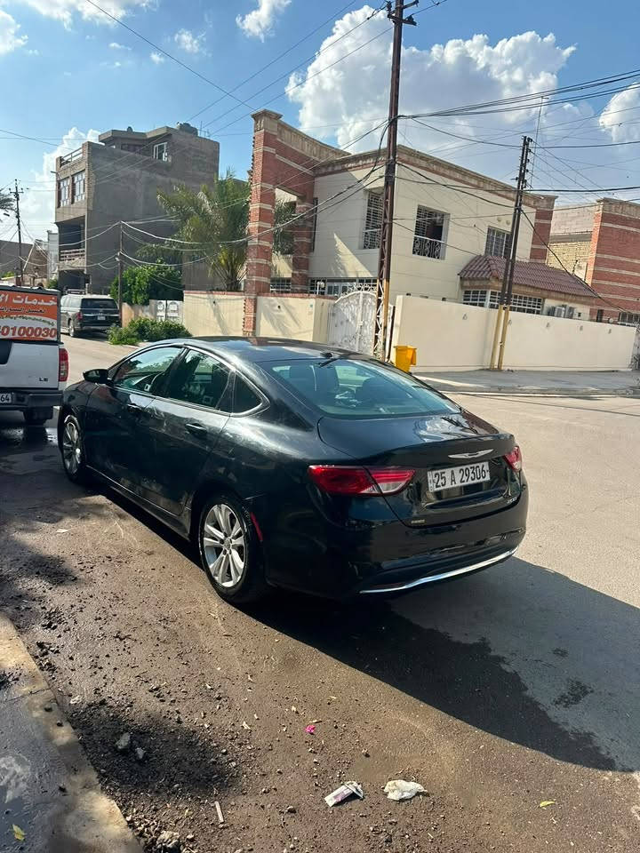سلام عليكم 
C200 للبيع 
موديل 2015 
ماشية 149 قابل للزيادة 
بيها صبغ باب السائق وربع القمارة 
عارضها ب75 وبيها مجال قليل 
وابيعلك على شرط السونار والفحص
مكاني كرادة 
***********

نص مكتوب في الصور:
- ***********