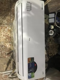 سبلت tcl انفيرتر واحد طن جداً نظيف مشتغل موسمين فقط وغير داخل تصليح نه...