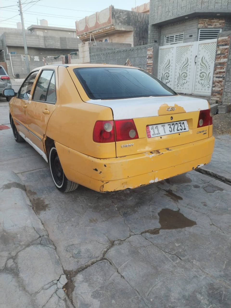 شيري كوين موديل ٩ رقم مصطره انكليزي تخم تاير جديد محرك جديد صدر أمامي خلفي جديد كهربأيات شغال كبريسر لاطش مال تبريد عندي فقط نمره ٣ يروح رون ويرجع يبدل انزلك من فلوسها سعرها ٢٧ ورقه ونزل ٤ ورقات تنطيني صافي ٢٣ ورقه فقط بيع بدون مراوس عنوان ديالى خانقين وبشرط تحويل وكاله الرقم (***********)
