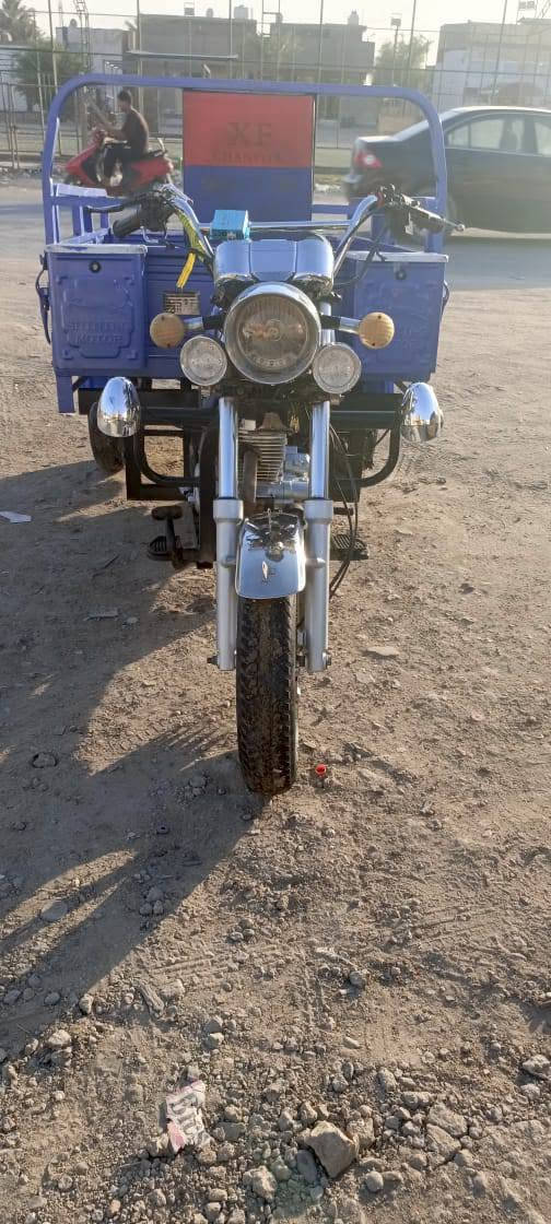 ستوته للبيع سعر مليونين و300 اللي يحب يتواصل واتساب ***********

