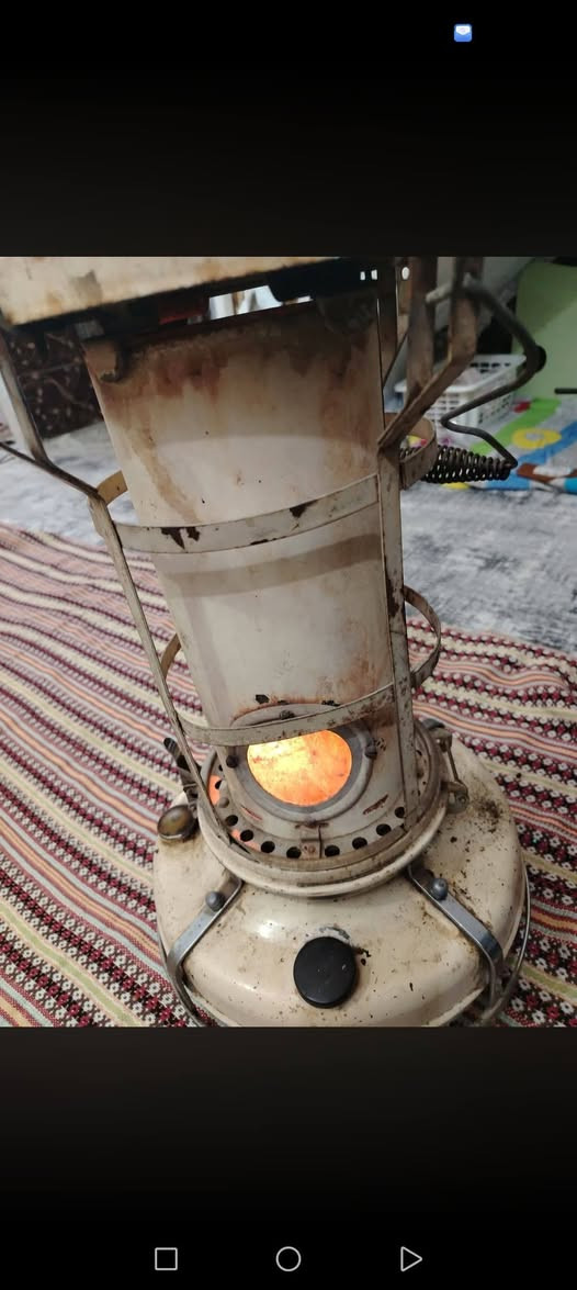 علاء الدين نظيفه
جوله هولندي
أوتي مال الأول نظيف جدا
كربلاء سيف سعد ***********
