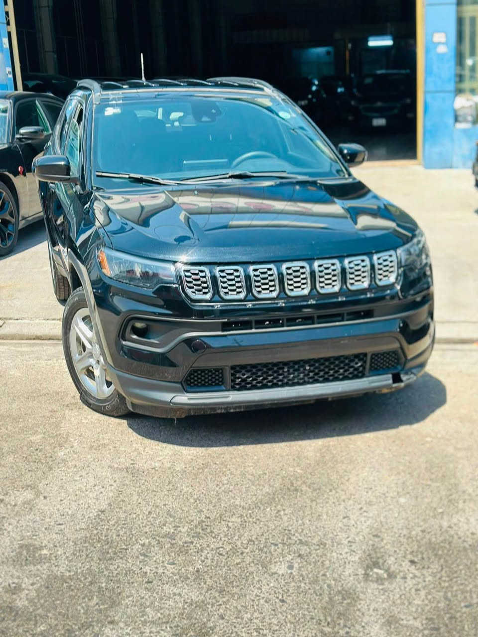 جيب كومباس 2024  جملغ و بوند صبغ بدون دواغل مواصفات بصمه شغال فورويل4X4 بابين بصمه شاشه كاميره حساس مكان سياره اربيل *********** اكر, نينوى
