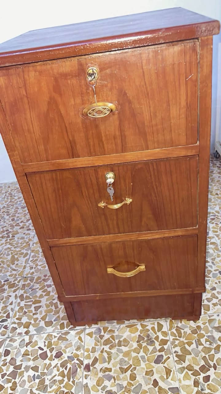كمدينه نظيفه فووول شراي اتصل السعر ٣٥ قفله ***********  مكان ايسر
