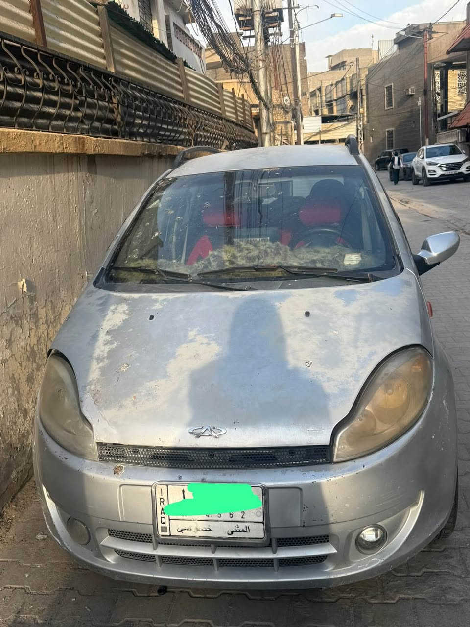 السلام عليكم شيري A1 موديل 13 رقم مثنى راعيها تحجي ويا ويحولك  السيارة شرط التحويل السيارة مابيها ضربة ولاصبغ بيها خياسات السيارة 
واكو جراد بالصبغ بيها ملاحضات بسيطة السعر ٢١   بي مجال مكاني بغداد قرب مستشفى الطفل المركزي للاستفسار *********** غير متواجد على الفيس بغداد, العراق

