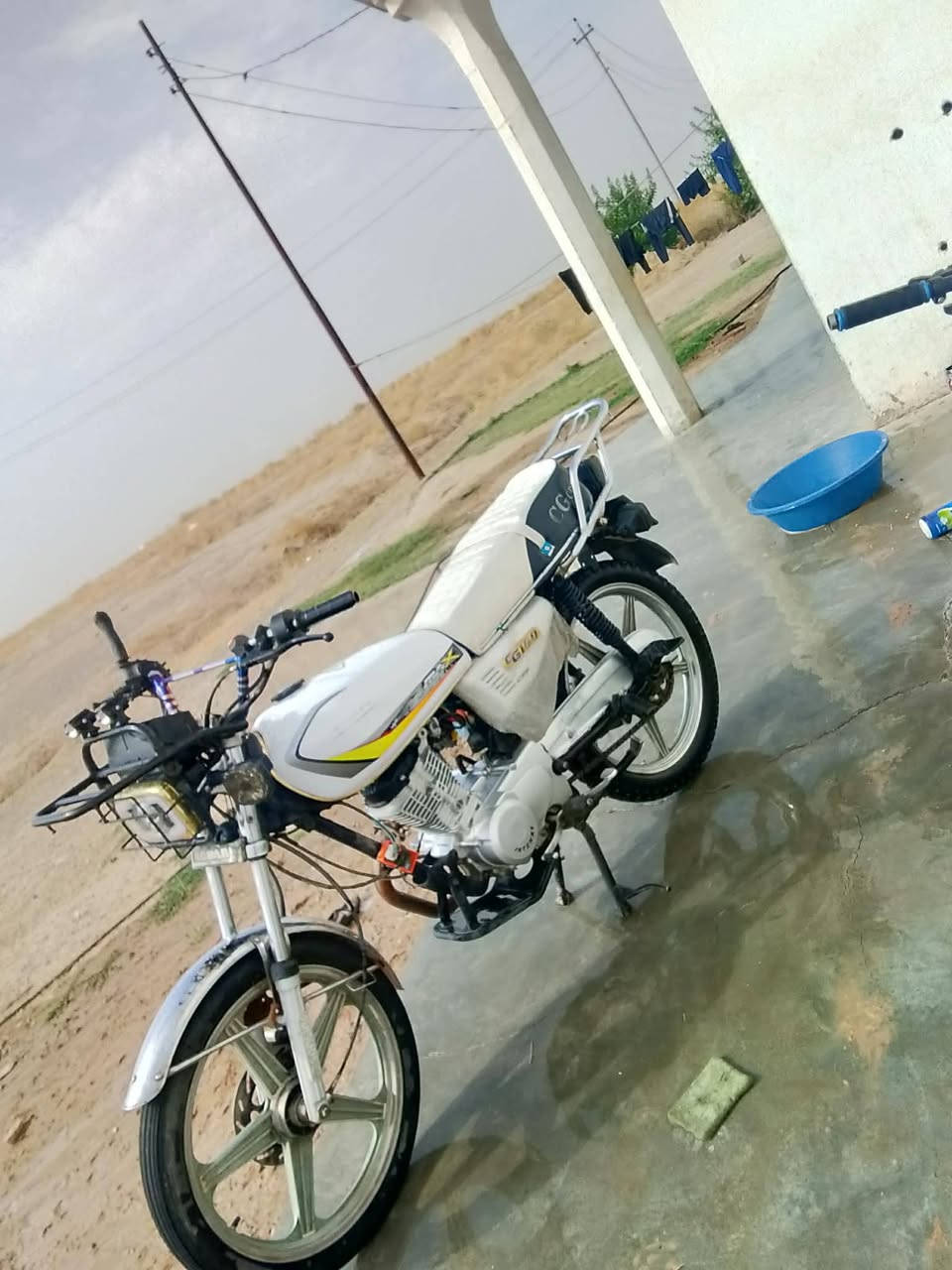 سلام عليكم موطور البيع محرك مفتوح بس الفوك مره واحده بعد قراضو جديده ***********

