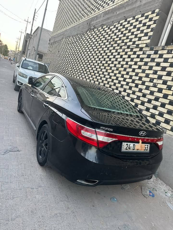 ازيرا خليجيه موديل 13
بيهه بس صبغ قليل بباب السايق 

كير مكينه مكفولات 

برغي ماعايزه 

مكانها النجف 

رقم دهوك انكليزي الجديد 

ب105 $

***********

