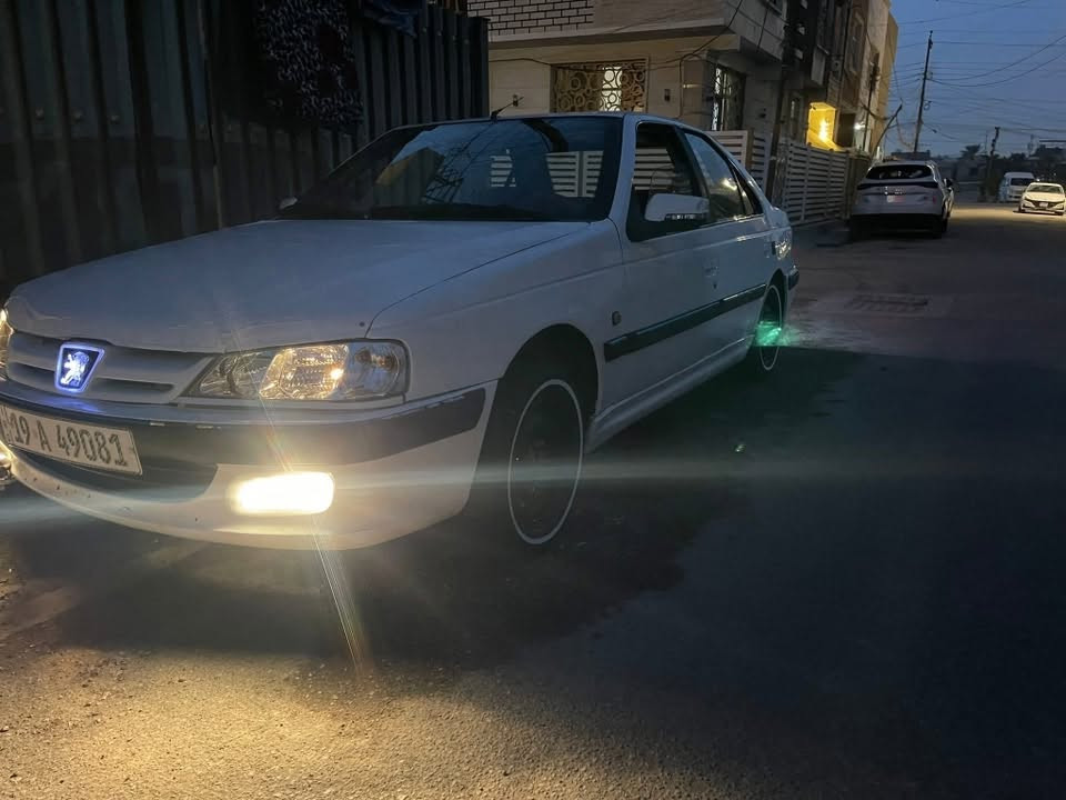السلام عليكم بيجو بارس ١٥ للبيع رقم كربلاء
السيارة بيها جاملغ الخلفي راجع ع بارد 
والبنيد مبدل 
صدر امامي جديد
صدر خلفي جديد 
مشط سيتيرن جديد
تخم بولبرنات جدد 
بولبرنات هاوزن جدد 
تبريد ثلج شرط 
مراوح وضفيره مراوح جديده يعني انسه الحماوه 
تخم تاير خط ابيض اخو الجديد 
مكينه وكير مكفولات 
ترايك للبصره 
سياره شاهد الله تعبان عليها مال جناي بس صار عندي ضرف واريد ابيع 
سعره ٥٠ وبيها مجال بسيط مكاني السيارة حي العامل 
***********
