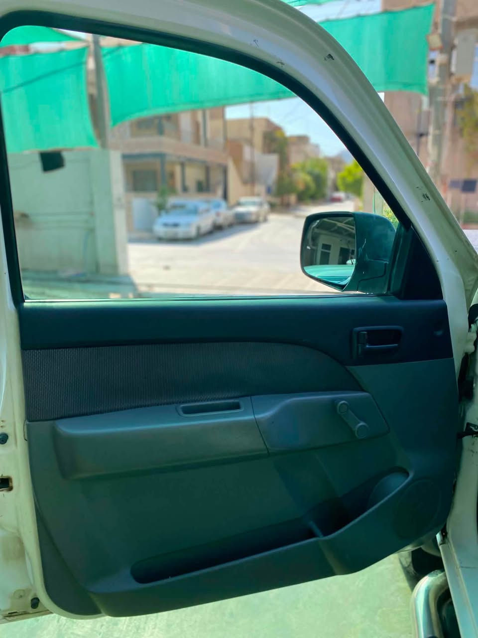 فۆرد. ڕەنجەر مۆدیل ٢٠١١ تاک ئەکسل گێر ومکەینە بەشەرت گێر و مەکینە لەگززە نمونەیە لە جوانی دەعامی و وینجی ئیش دەکات نرخی ٦٥ مجال ژ.م  ***********
*********** رانية, السليمانية
