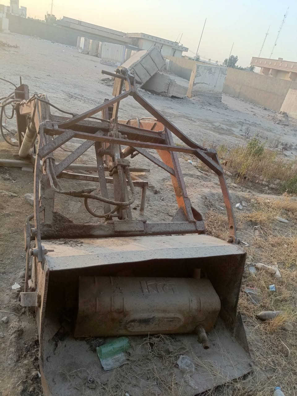 كيله للبيع المكان النجف للاتصال ***********
