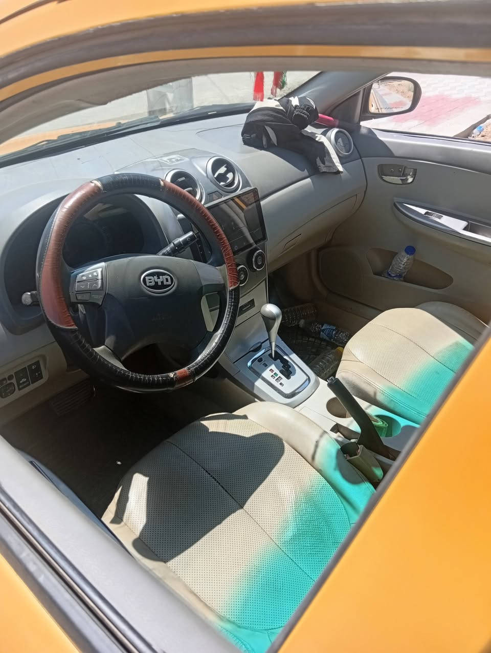 بيوادي مديل ٢٠١٦ مكينه وكير خير من الله اوتوماتيك محور شرط اامداور عليه غرمات ٥٠٠ تبريد ثلج داخل يخبل مكفول من تبديل رقمه مثنه سعره ٢٥ العنوان دوانيه الحمزه شرقي ***********
