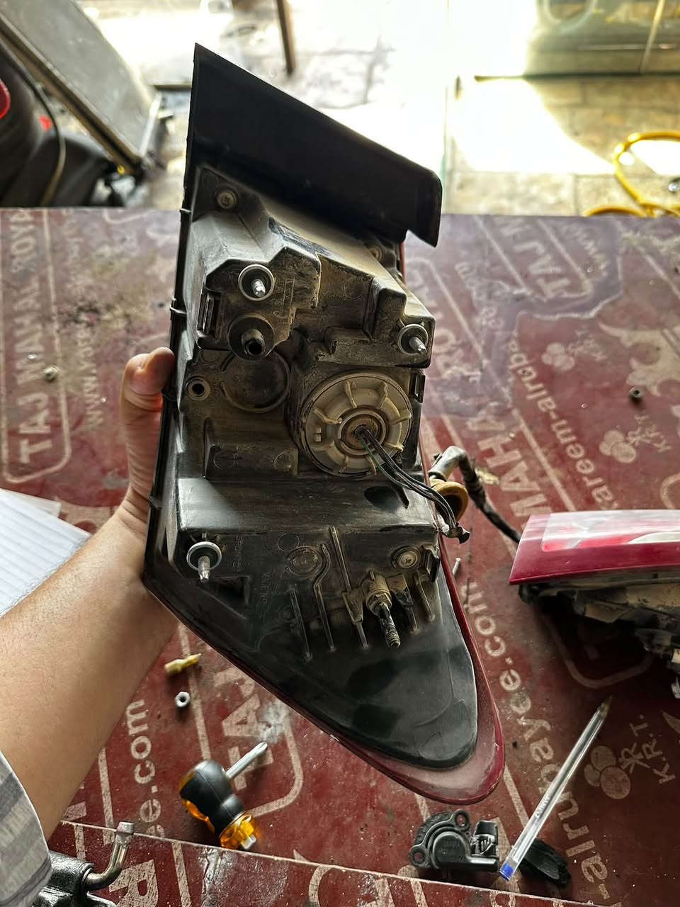 بگلايتات ماليبو • ما بيهن فيش • نجف توصيل