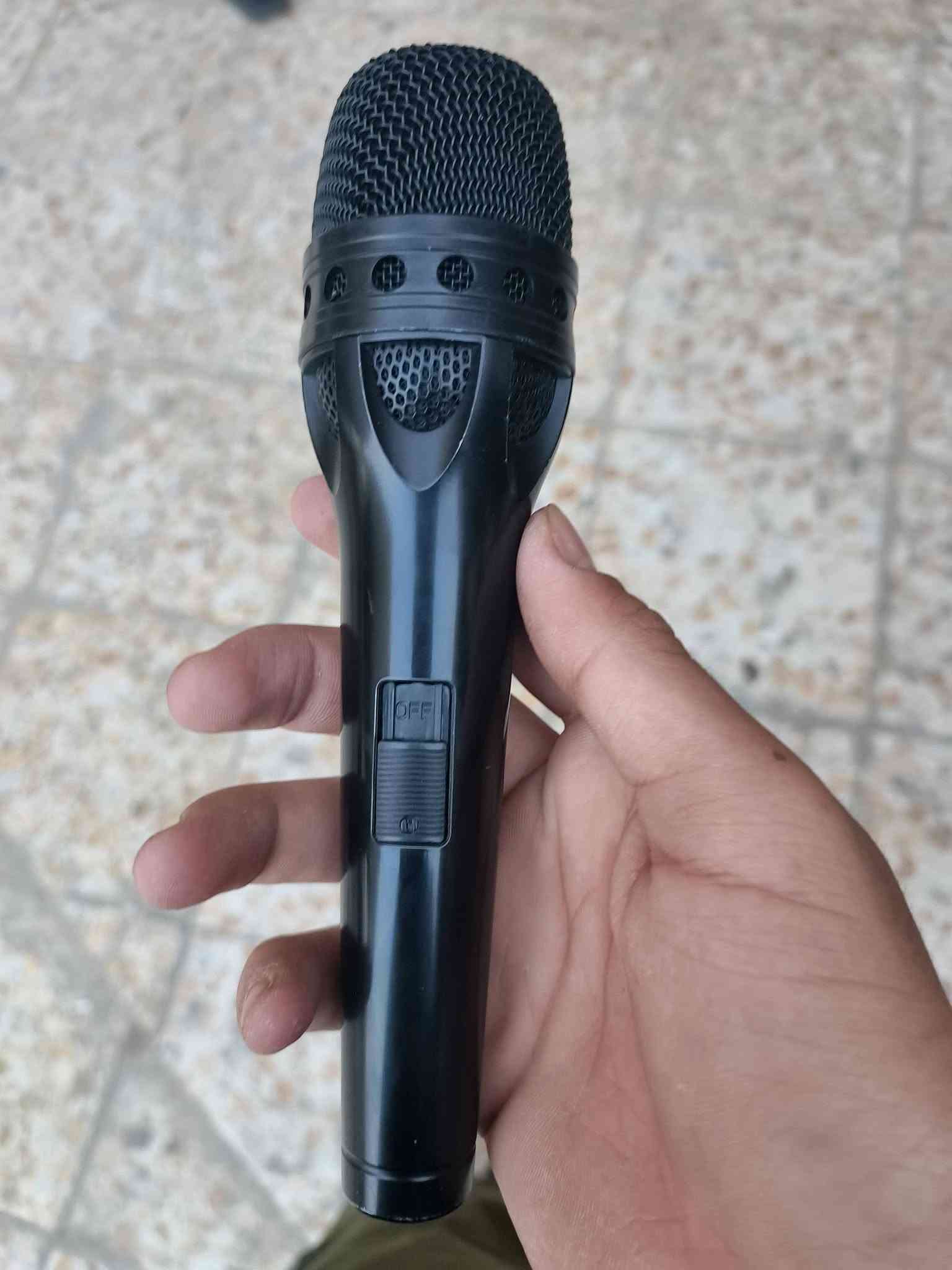 سستم كامل • مايك سنهايزر • ٥ ازواج سماعات