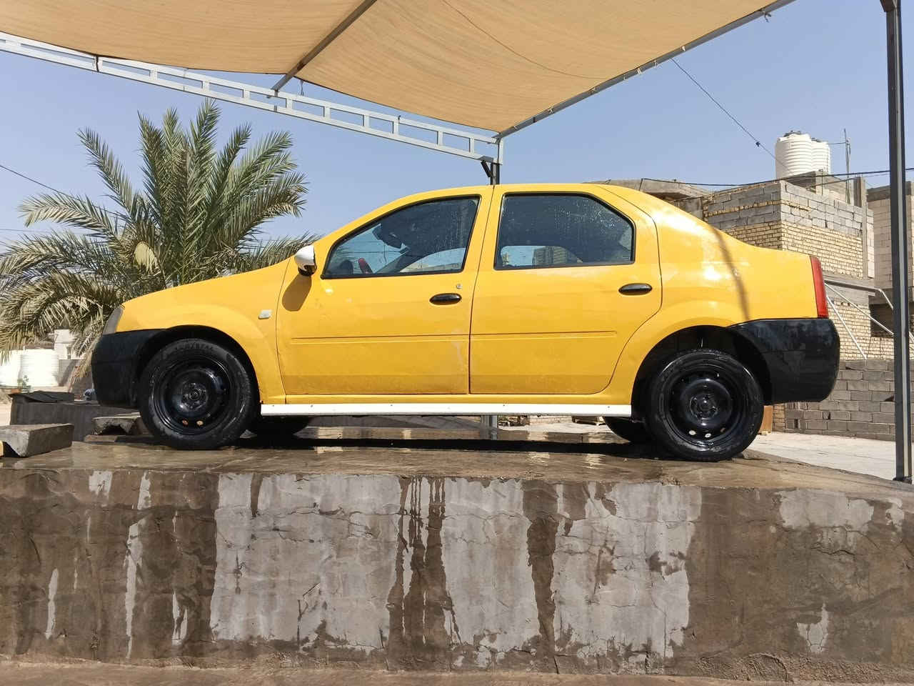 للبيع رينو 2009 رقم بغداد بأسمي مداور ثاني يوم سياره گير ومحرك ع شرط +تخم تاير جديد السعر 32وبيه مجال للأستفسار الاتصال ع رقم ***********
