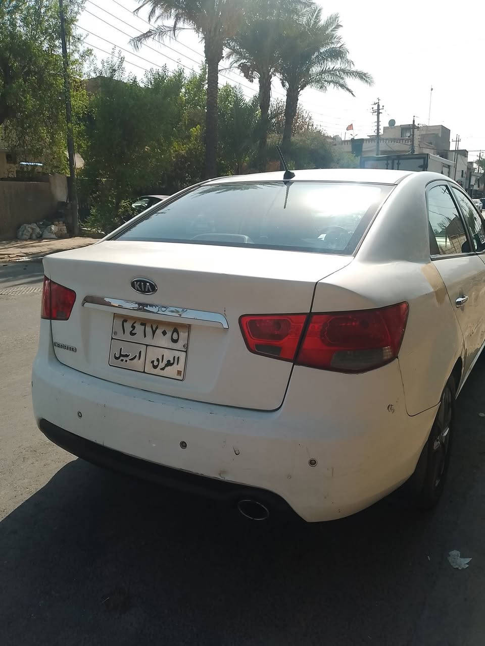 السلام عليكم سيراتو 12 رقم اربيل كير مكينه حداديه نضيف بيها قطع صبغ اعتبرها حزام بدون دواخل 
السعر 65 بيها مجال 
مكان بغداد السيديه رقم *********** استفسار

