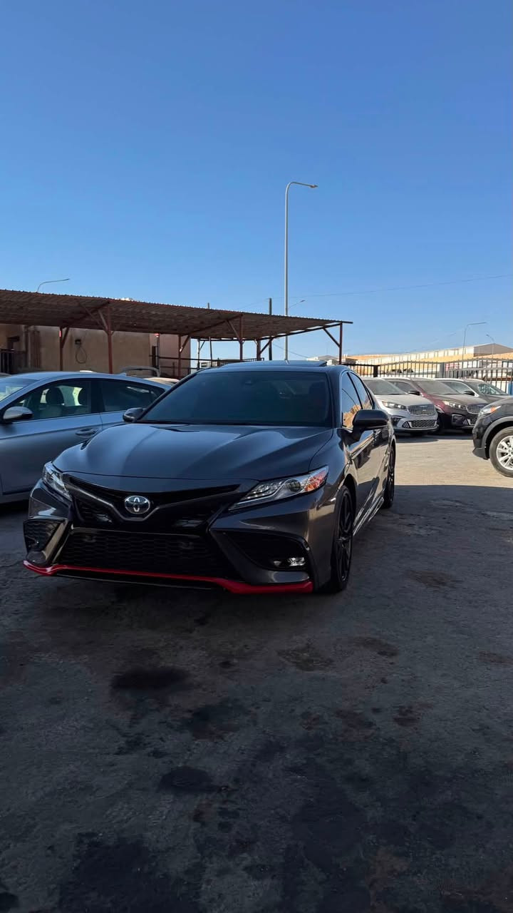 كامري هايبرد موديل ٢٠٢٤/فول مواصفات. XSE
رقم بغداد باسمي تحويل مباشر 

 صبغ بنيد ودعاميه فقط. بدون دواخل 

وارد امريكي السياره ماشيه ٦٠ الف مايل 

صور الحادث مرفقات واضحات. مكان سياره بغداد 

سياره كلشي مشدود الهه قطع اصلي عده الدعاميه تجاري 

السعر. ٢١٠ وبيها مجال. الاتصال. ***********
