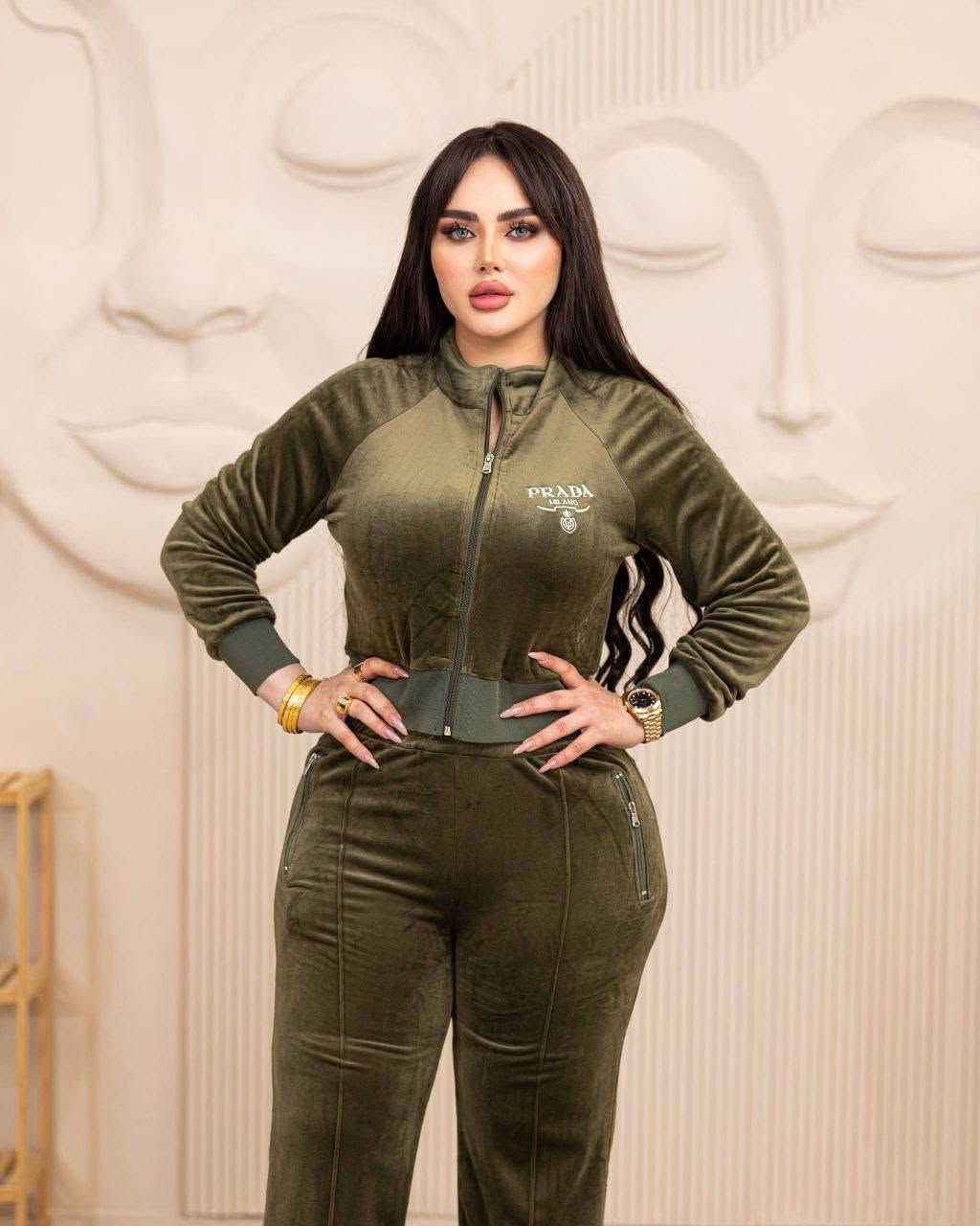 تراك نسائي • مخمل درجة أولى • مقاسات M-L-XL-XXL