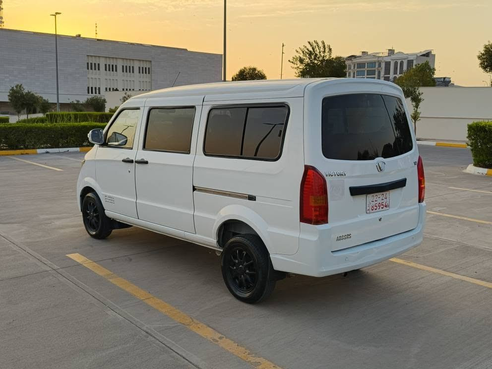 changan 2023  
‎           ( سعر:  59 وەرەقە )
‎مۆدیل : 2023 
‎9 نەفەری 
‎شاشە ئەیپات ، گێچ ئەلیکترۆنی ، ڤۆلیۆم 
‎تەبرید مەرکەزی 
‎گێر عادی ، گێرو مەکینە و تەبرید بەشەرت 
‎تەقەو ڕەقە بەشەرت 4 تایە و ویلی نوێیە 
‎کێشەی مەدەنی دزیاری قەرداری بەشەرت 
‎(سەیارەکە کاتیە ژمارە کاتیەکەی بەسەر چووە 
‎ڕەقەم ناکرێت بە ئەولیات دەی فرۆشم ) 
‎112 هەزار ڕۆیشتیە 
‎تکایە گەر موشتەری نی بێزارمان مەکە 
‎شوێن هەولێر 
‎(ڕەقەم تەلەفۆن :(*********** ) أربيل, العراق
