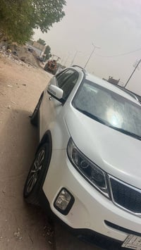 سورنتو خليجي • ٢٠١٥ • ماشيه ٣٤ الف