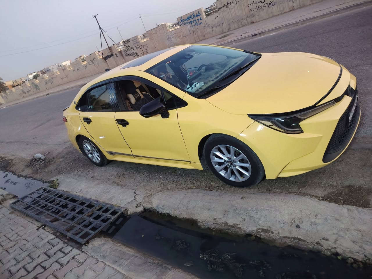 كورله محسن 2020فوى بصمه فتحت دخول ذكي تحكم ستيرن تحديد مسار السياره فول السعر 145مكاني كركوك للاتصال ***********

نص مكتوب في الصور:
- 1 / 10