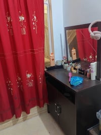 للبيع • سعر مناسب • غرفة نوم