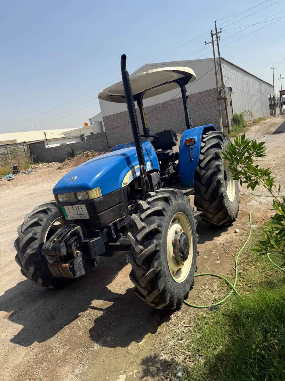 نيوهولند ٢٠١٤ 
٨٠ كفاله عامه 
رقم كربلاء شرط التحويل 
سنويه جديده 
واسط قظاء الزبيديه 
***********
***********
