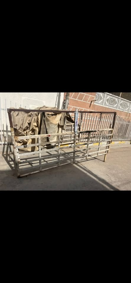 سلام عليكم محجر مال نثيه للبيع مكاني حي بتول السعر 150 وبيه مجال رقم*********** وتساب فقط
