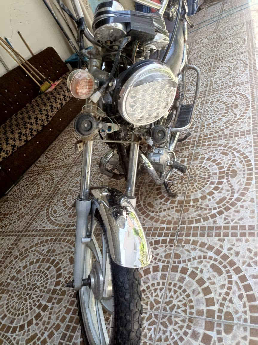 دراجه جني نضيف سعرا ٣٠٠بيها مجال
***********
