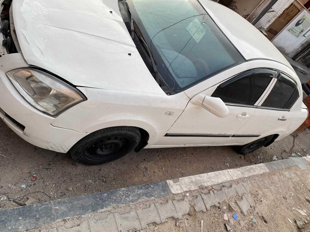 السلام عليكم 
للبيع A3مديل 13
سياره حلوه وجاهزه 
ماعده طار البنيد 
منضومه تبريد جديده
تايرات جديده 
مكينه وكير كفاله 
سياره ماندل راعيه وين أبيع أتكفل سرقه وعشائر 
السعر 30 وبيه مجال 
***********
