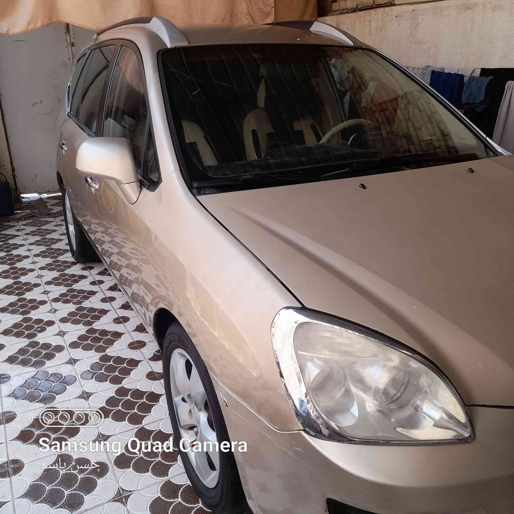 السلام عليكم كيا رندو 2007 للبيع او مروس حسب القناعه .
محرك 2700 بأسمي شرط التحويل شرط التحويل . رقم بغداد .
وارد أمريكي بيه جملغ والبنيد مبدل بدون دواخل 
كير محرك حداديه تمام تخم تاير بدي بي طخات بسيطه تجي وتشوف بعينك خرفته حلوه تبريد ثلج  .  مكانها العماره للاتصال *********** .
السعر 90 بيها مجال@
