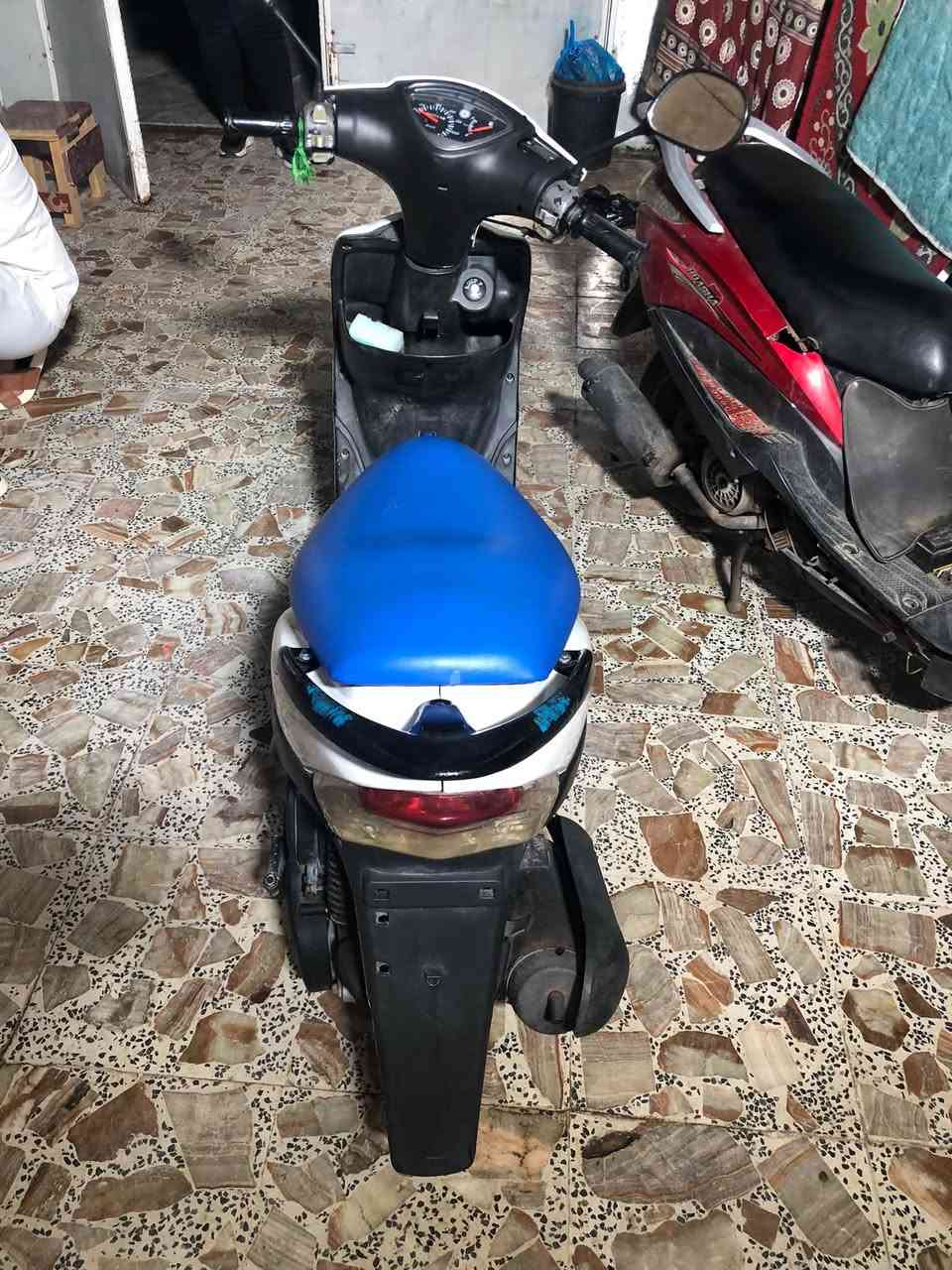 سلام عليكم مكلف بلنشر
دراجه ماكس عدله للبيع 
سعر ٥٥٠
هاتف 📞 ***********
عنوان دبيسات قرب كراج بغداد
