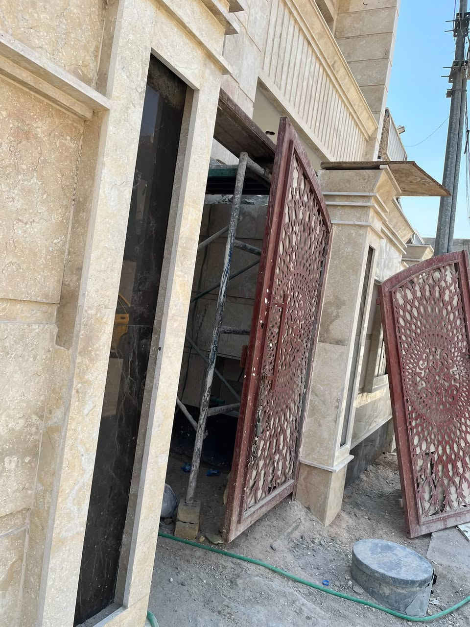 واجهات مرمر • لحيم • خبط ميكانيك