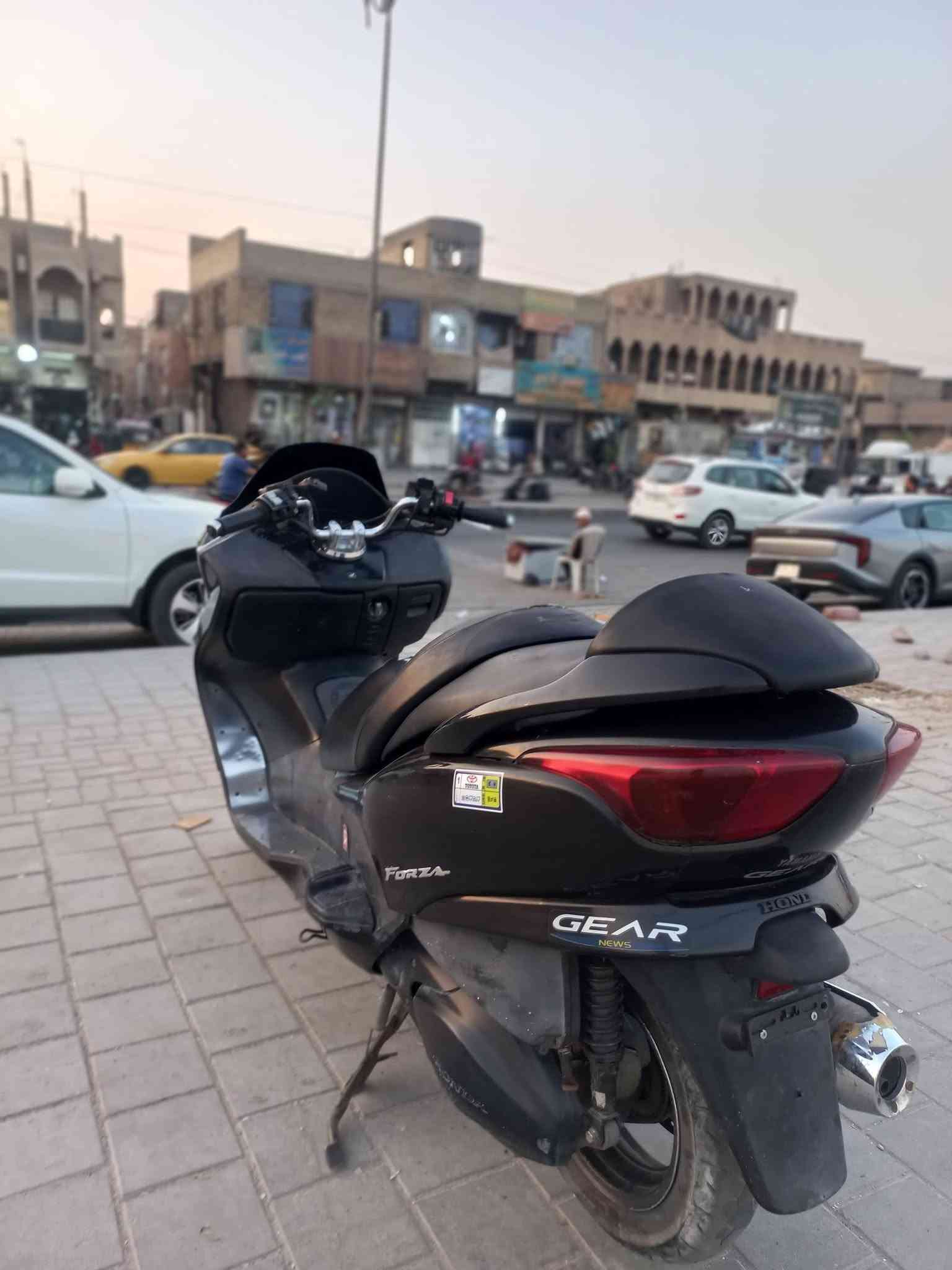 السلام عليكم دراجة فورزه 0,8 ٦كير ٣تحويلات 
مكينه كلجات جويبر خير من الله 
كهربائيات كيجات كله شغاله 
شلعه معدل فول تراي وين ميعجبك 
نضام اي بي اس تدفئه يدات ستان حساس
 السعر ٩٥٠ مكاني بغداد حي النصر 
***********
